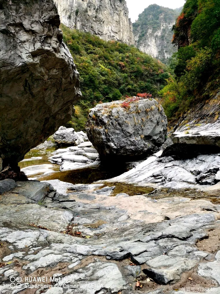 山西太行山罗河古村落~仙神河大峡谷~神农山仙神谷徒步穿越